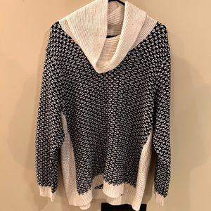 Calvin Klein Black and White Knit turtle Neck Sweater 2X